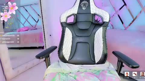 Snapshot of sexyy_kitty18 chatting on 11, 6, 2026 KATY online show from 11, 6, 2026