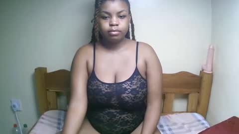 Snapshot of sexyyred_ chatting on 6, 4, 2026 sexyyred_ online show from 6, 4, 2026