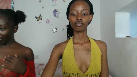 sexyzuriel online show from 20, 4, 2026