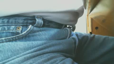 Bruce online show from 4, 2, 2025