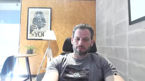 shad0w_hunter online show from 14, 1, 2025