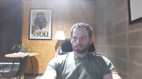 shad0w_hunter online show from 30, 1, 2025