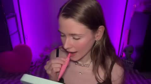 shadebabe online show from 18, 6, 2026