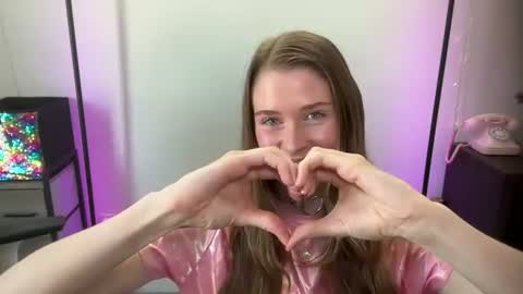shadebabe online show from 15, 7, 2026