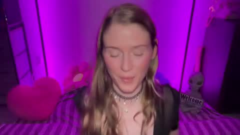 shadebabe online show from 1, 8, 2026