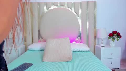 Shaina online show from 29, 1, 2025