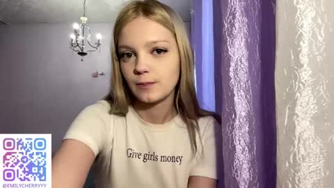 Snapshot of shalaschrantz chatting on 25, 4, 2026 Emily online show from 25, 4, 2026