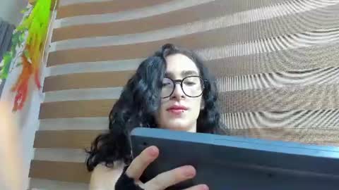 Snapshot of shammy_rosse chatting on 2, 7, 2026 shammy_rosse online show from 2, 7, 2026