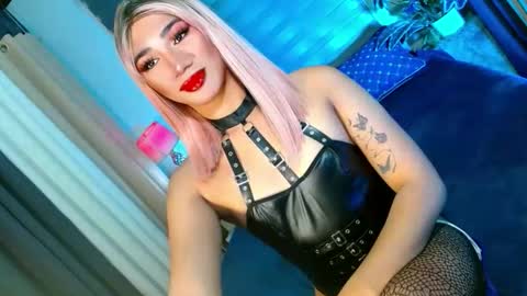 MISS SHANE online show from 10, 9, 2025