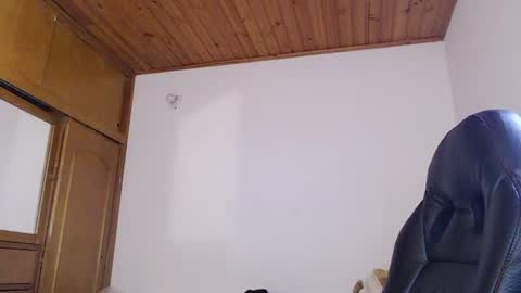 Snapshot of shanel_lozano chatting on 17, 6, 2026 shanel_lozano online show from 17, 6, 2026