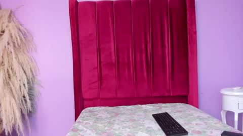 shanelle7 online show from 20, 4, 2026