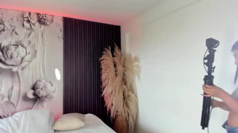 Snapshot of shaniadaniels chatting on 24, 2, 2026 ShaniaDaniels online show from 24, 2, 2026