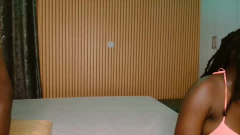 Shaniz online show from 8, 11, 2025