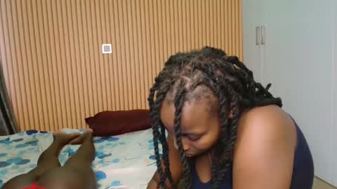 Shaniz online show from 10, 11, 2025