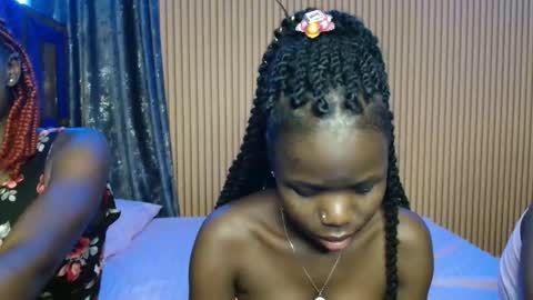 Shaniz online show from 12, 11, 2025