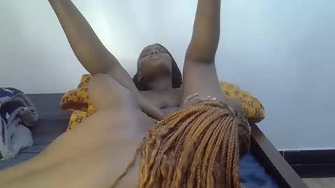 shanizz online show from 24, 4, 2026