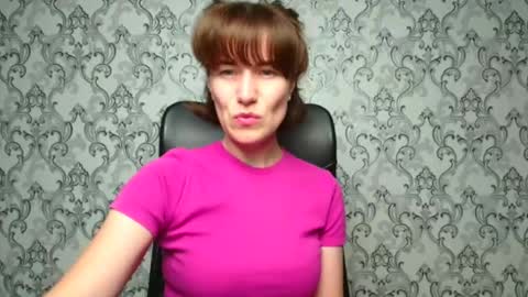 Snapshot of shannen_sweet chatting on 2, 10, 2025 Shannen online show from 2, 10, 2025