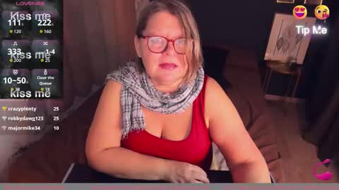 Shannon online show from 19, 9, 2025