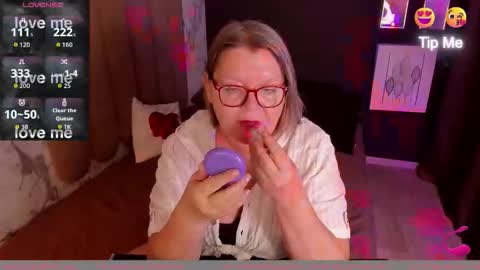 Shannon online show from 11, 10, 2025