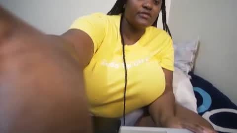 shanny_123 online show from 12, 4, 2026