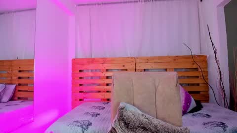 Shantal online show from 23, 4, 2026