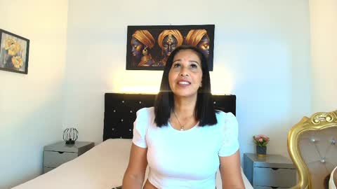  Shanon  online show from 20, 4, 2026