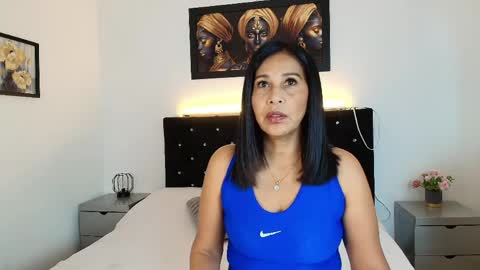  Shanon  online show from 18, 5, 2026