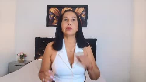  Shanon  online show from 21, 7, 2026