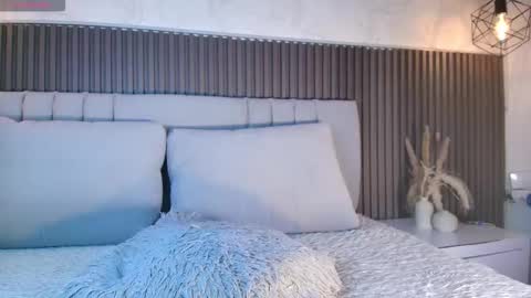 SHANON online show from 7, 3, 2026