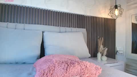 SHANON online show from 22, 4, 2026