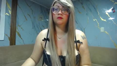 Snapshot of shantal520827 chatting on 28, 2, 2026 shantal online show from 28, 2, 2026