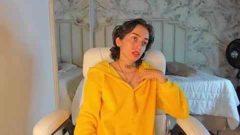 Shantal online show from 1, 11, 2025