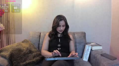 shantalbr_ online show from 25, 7, 2026
