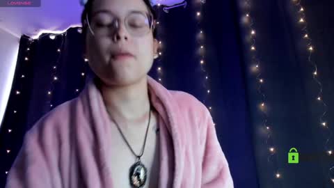 Cat-FOLLOWME and we talk IGshantal cerezo online show from 12, 1, 2025