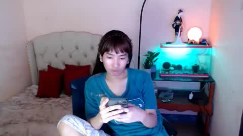 SHANTA FOX  s online show from 25, 2, 2025