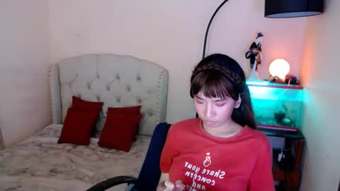 SHANTA FOX  s online show from 11, 3, 2025