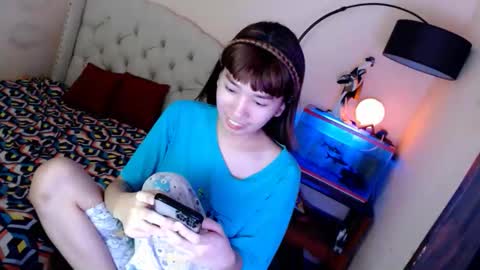 SHANTA FOX  s online show from 17, 10, 2025