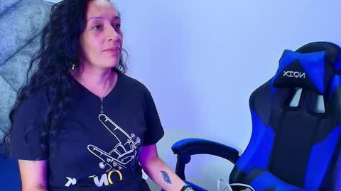 shantey online show from 8, 11, 2025