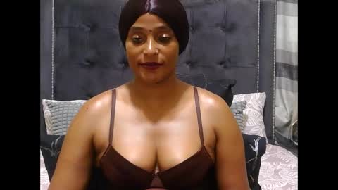 Snapshot of shany922 chatting on 8, 2, 2025 shany922 online show from 8, 2, 2025