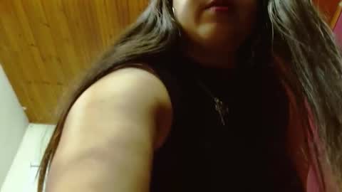 Snapshot of shara_beauty chatting on 16, 5, 2026 shara_beauty online show from 16, 5, 2026
