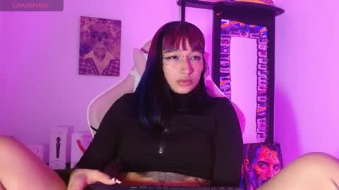 sharaross1 online show from 22, 4, 2026