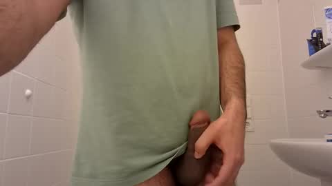 Snapshot of sharo_2000 chatting on 15, 2, 2026 Sharo snp sch asef15 online show from 15, 2, 2026