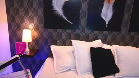 Sharom  online show from 21, 4, 2026