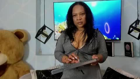 Sharon Noa online show from 18, 4, 2026