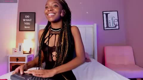 Sharon  online show from 28, 7, 2026