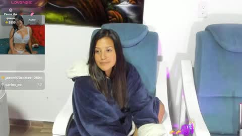 Snapshot of sharoncute17 chatting on 8, 6, 2026 sharoncute17 online show from 8, 6, 2026