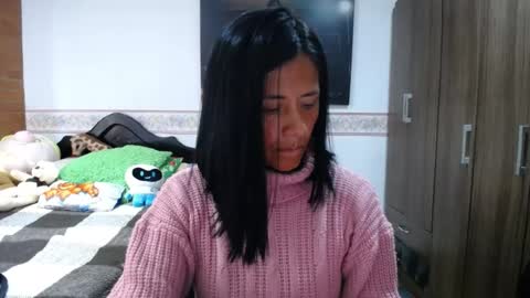 Snapshot of sharoon__cherry_ chatting on 22, 7, 2026 sharon online show from 22, 7, 2026