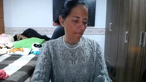 Snapshot of sharoon__cherry_ chatting on 24, 7, 2026 sharon online show from 24, 7, 2026