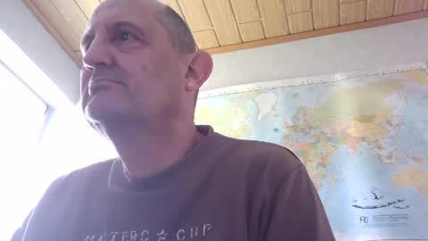 Peter online show from 9, 5, 2026