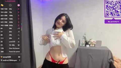 Snapshot of shawndanavin chatting on 31, 10, 2025 May online show from 31, 10, 2025